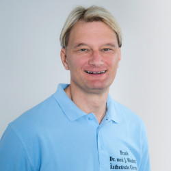 Facharzt für Plastische & Ästhetische Chirurgie Dortmund Dr. Joachim Münzberg